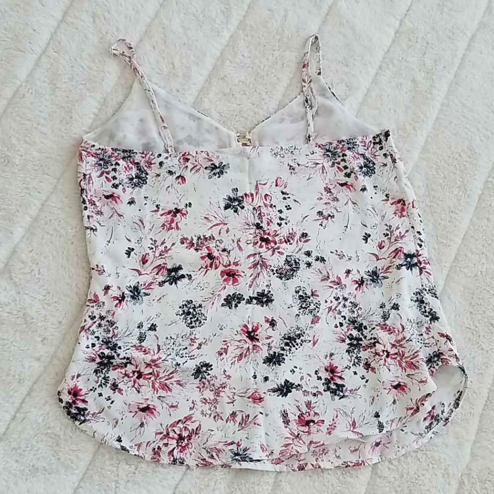 Dynamite top. - Picture 2 of 3